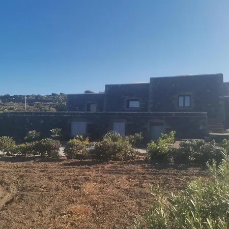Dammuso Orizzonte Villa *